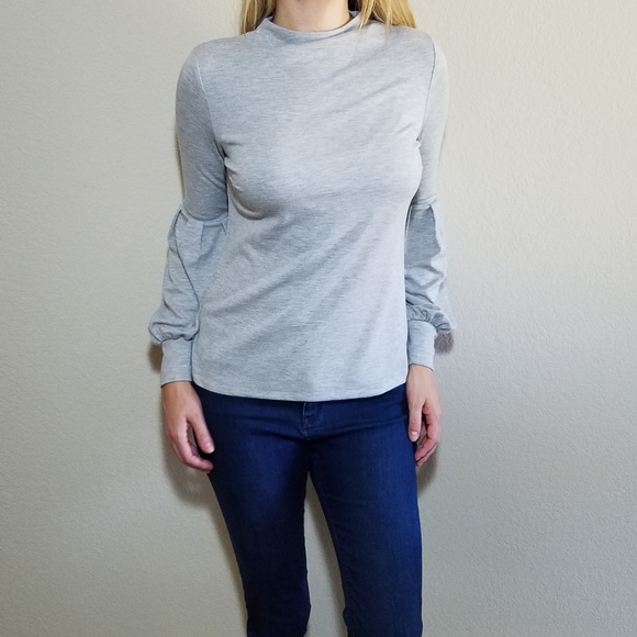 ANN TAYLOR NWOT GRAY LONG SLEEVE TOP SMALL - Picture 2 of 6